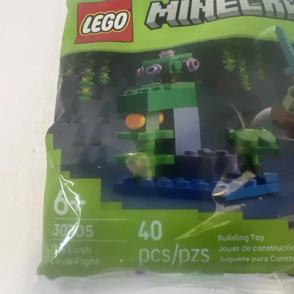 LEGO Minecraft The Lush Cave Fight 30705 Brand New Set 40 pcs Polybag Fast Ship!